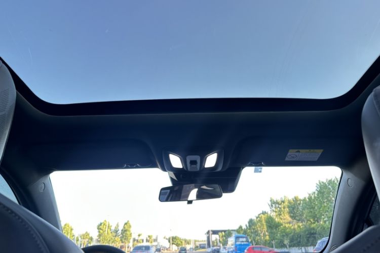 Used CHANGAN UNI-T 2022 1.5T Sport Edition Flagship Version Headliner