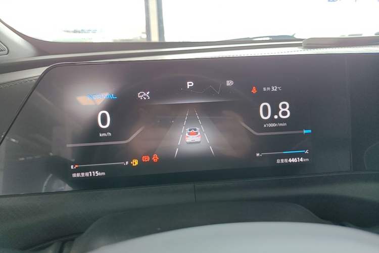 Used CHANGAN UNI-T 2022 1.5T Prestige Version Instrument Cluster