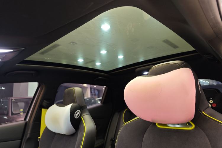 Used CHANGAN UNI-T 2022 1.5T Sport Edition Flagship Version Interior 11