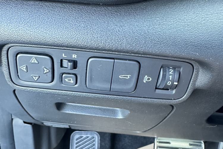 Used CHANGAN UNI-T 2022 1.5T Sport Edition Flagship Version Interior 7