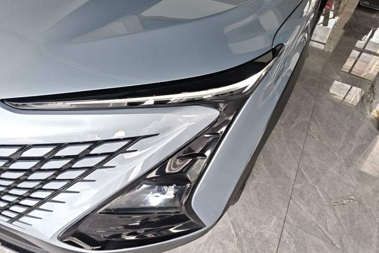 Used CHANGAN UNI-T 2022 2.0T Prestige Version Left Front Headlight