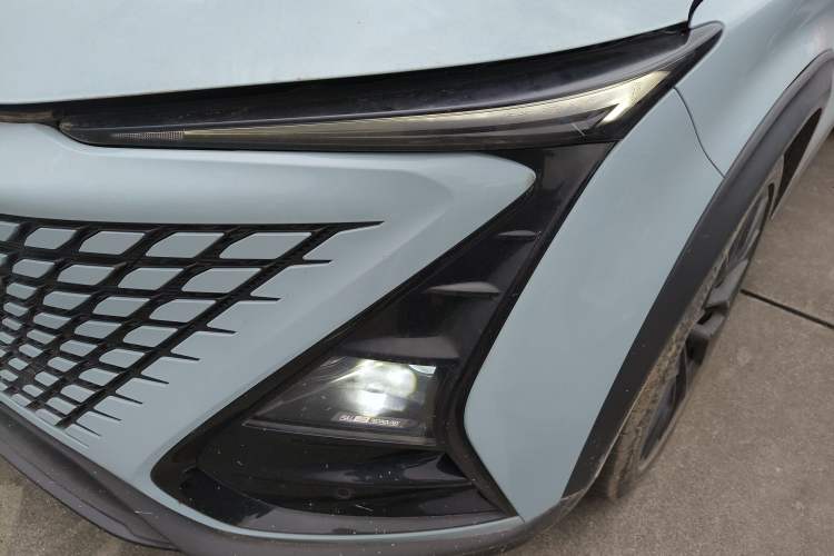 Used CHANGAN UNI-T 2022 2.0T Prestige Version Left Front Headlight