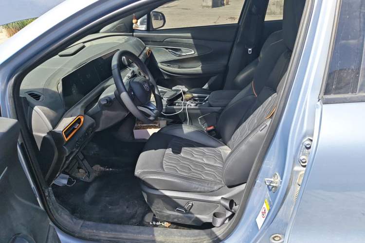 Used CHANGAN UNI-T 2022 1.5T Sport Edition Premium Version Left Front Seat