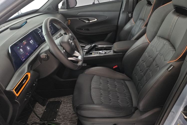 Used CHANGAN UNI-T 2022 2.0T Prestige Version Left Front Seat