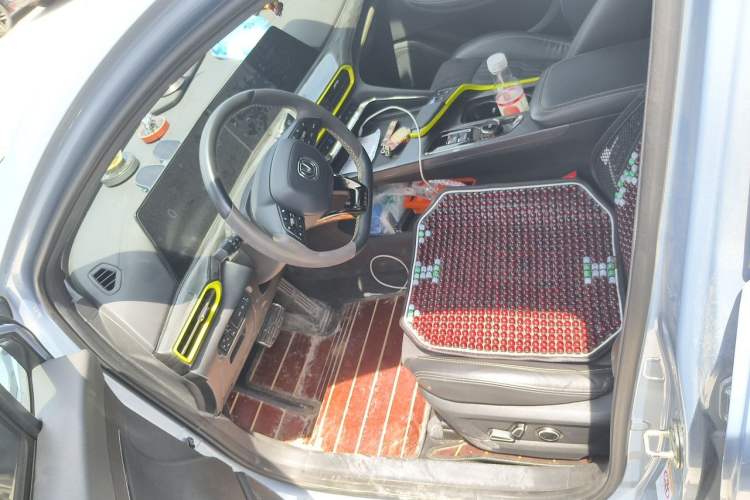 Used CHANGAN UNI-T 2022 1.5T Sport Edition Flagship Version Left Front Seat