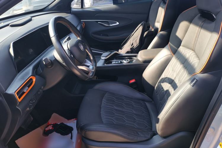Used CHANGAN UNI-T 2022 1.5T Sport Edition Premium Version Left Front Seat