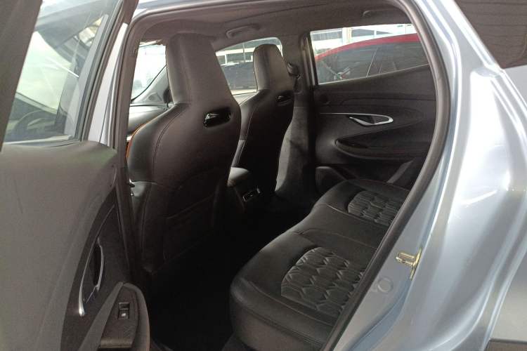 Used CHANGAN UNI-T 2022 2.0T Prestige Version Left Rear Seat