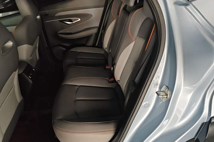 Used CHANGAN UNI-T 2022 1.5T Prestige Version Left Rear Seat