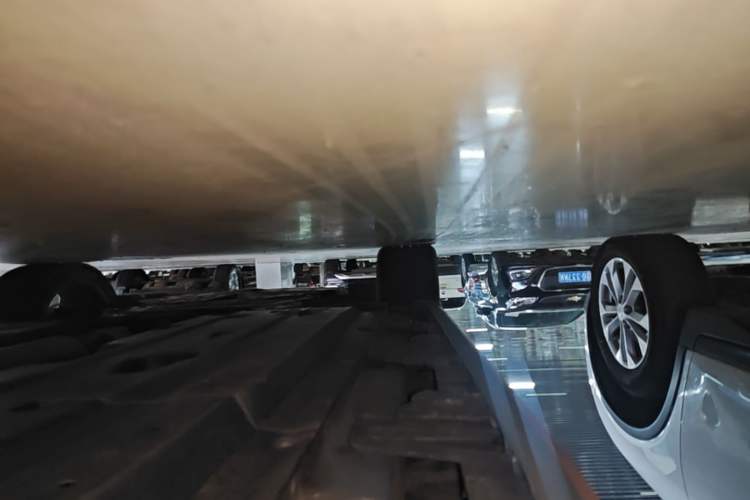 Used CHANGAN UNI-T 2022 1.5T Sport Edition Flagship Version Left Side Sill