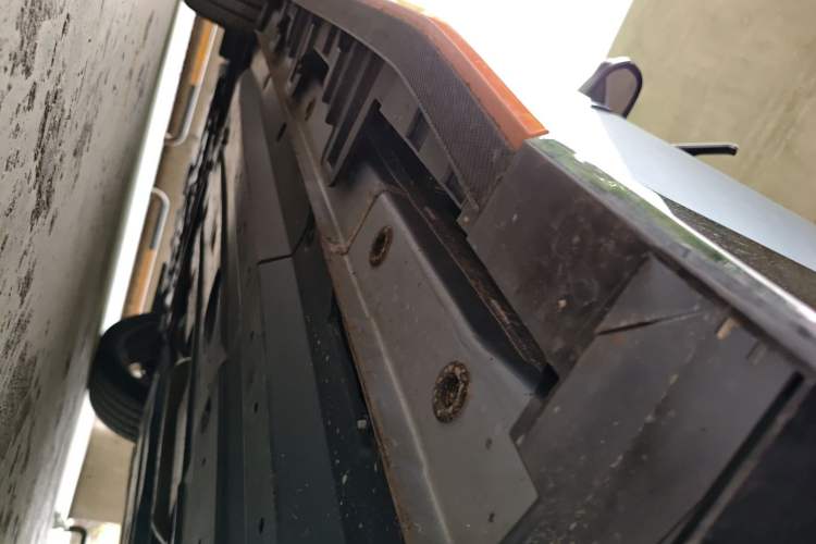 Used CHANGAN UNI-T 2022 1.5T Sport Edition Flagship Version Left Side Sill
