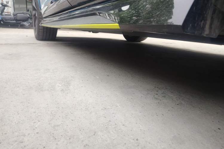 Used CHANGAN UNI-T 2022 2.0T Sport Edition Flagship Version Left Side Sill