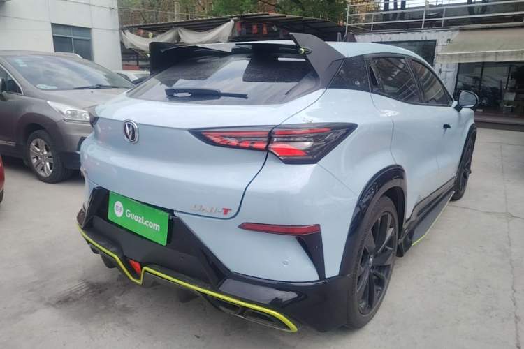 Used CHANGAN UNI-T 2022 2.0T Sport Edition Flagship Version Rear Right 45 Deg