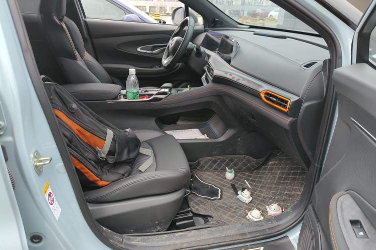 Used CHANGAN UNI-T 2022 2.0T Prestige Version Right Front Seat