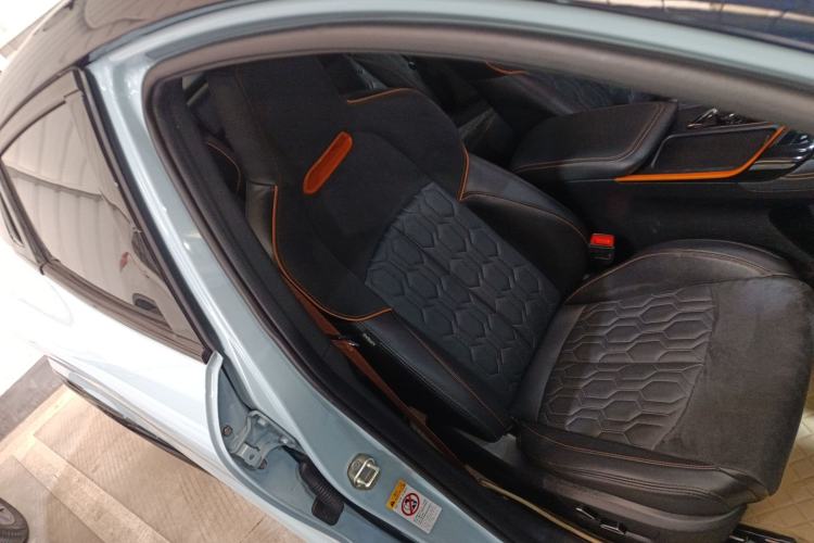 Used CHANGAN UNI-T 2022 2.0T Sport Edition Flagship Version Right Front Seat