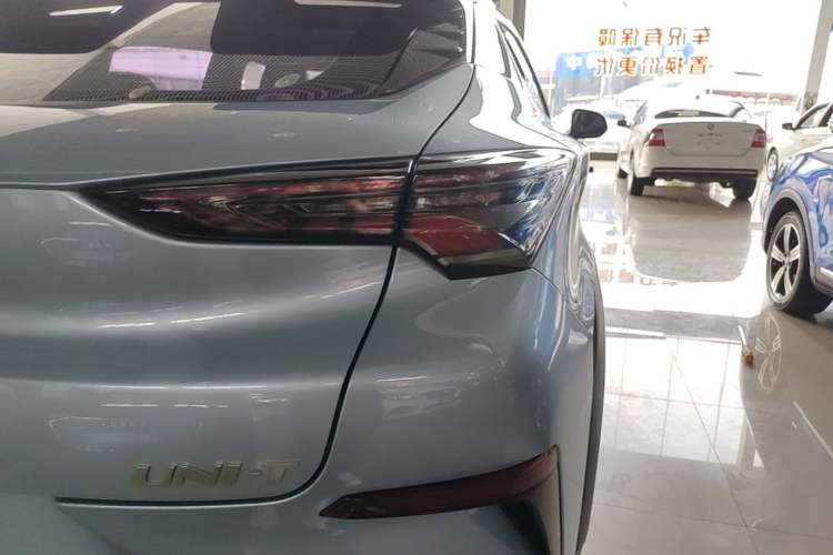 Used CHANGAN UNI-T 2022 1.5T Prestige Version Right Rear Taillight