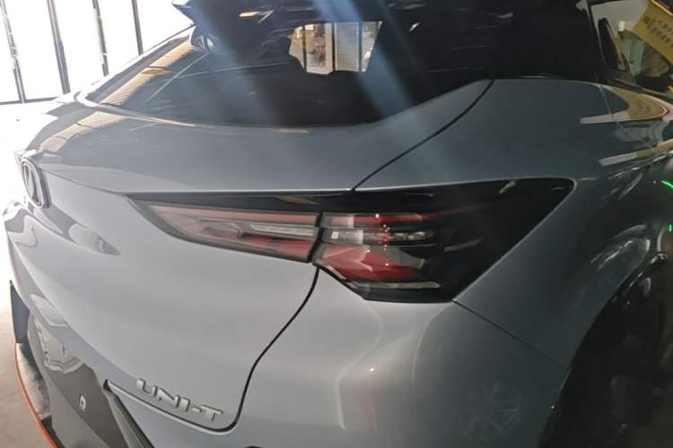 Used CHANGAN UNI-T 2022 1.5T Prestige Version Right Rear Taillight