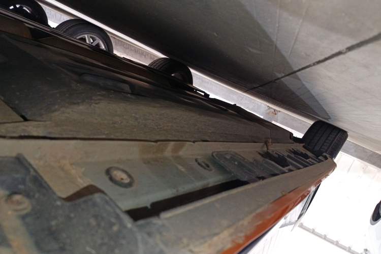 Used CHANGAN UNI-T 2022 2.0T Sport Edition Flagship Version Right Side Sill