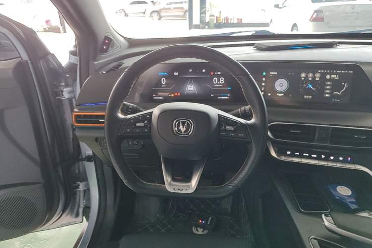 Used CHANGAN UNI-T 2022 1.5T Prestige Version Steering Wheel