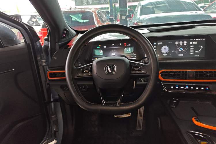 Used CHANGAN UNI-T 2022 1.5T Sport Edition Flagship Version Steering Wheel