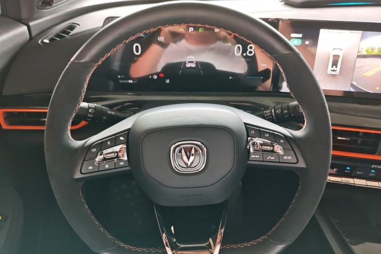 Used CHANGAN UNI-T 2022 1.5T Sport Edition Flagship Version Steering Wheel