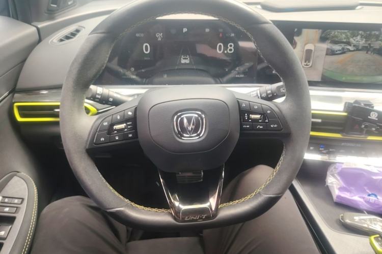 Used CHANGAN UNI-T 2022 2.0T Sport Edition Flagship Version Steering Wheel