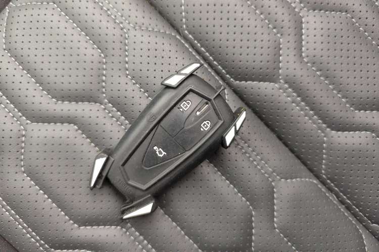 Used CHANGAN UNI-T 2022 1.5T Sport Edition Premium Version Vehicle Key