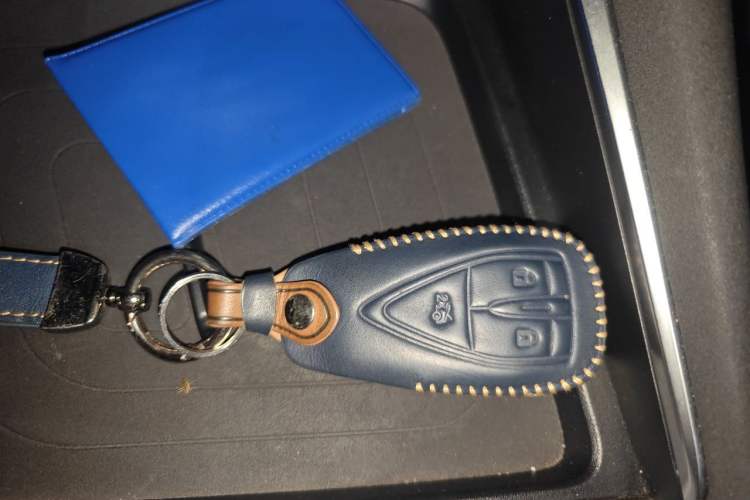 Used CHANGAN UNI-T 2022 1.5T Prestige Version Vehicle Key