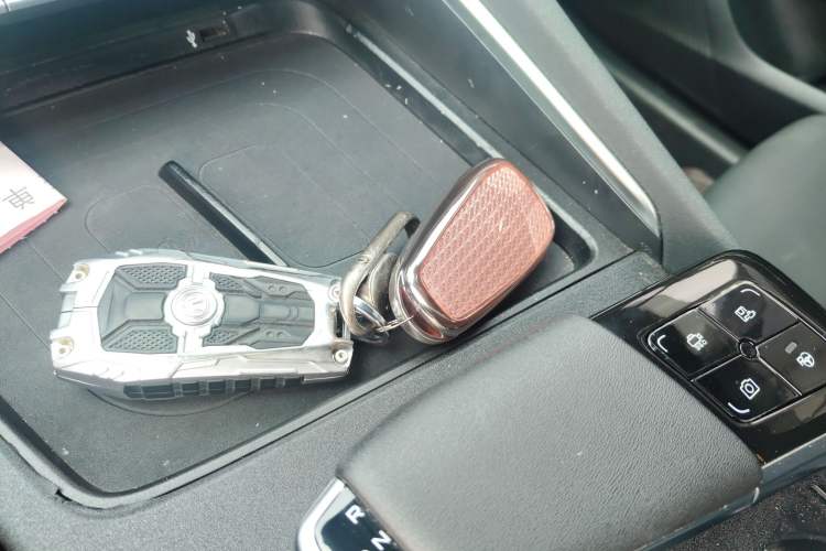 Used CHANGAN UNI-T 2022 1.5T Flagship Edition Vehicle Key