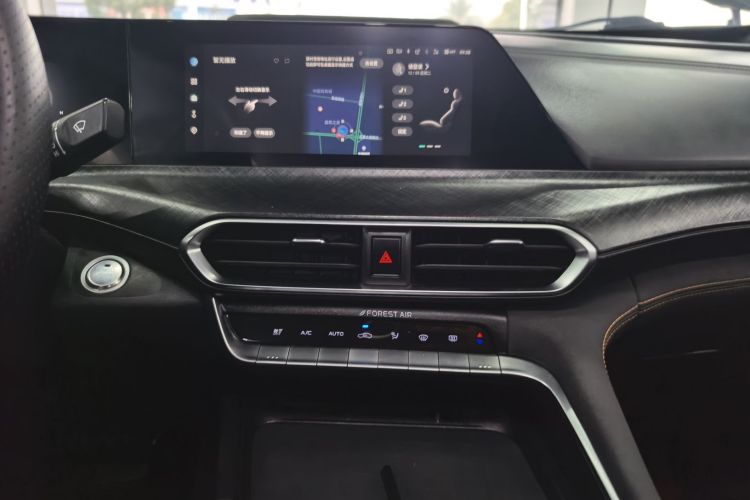 Used CHANGAN UNI-T 2022 1.5T Prestige Version Audio And AC Panel