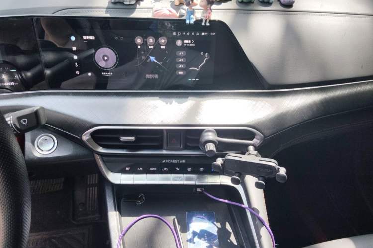 Used CHANGAN UNI-T 2022 1.5T Prestige Version Audio And AC Panel
