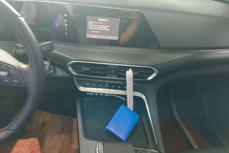 Used CHANGAN UNI-T 2022 1.5T Prestige Version Audio And AC Panel