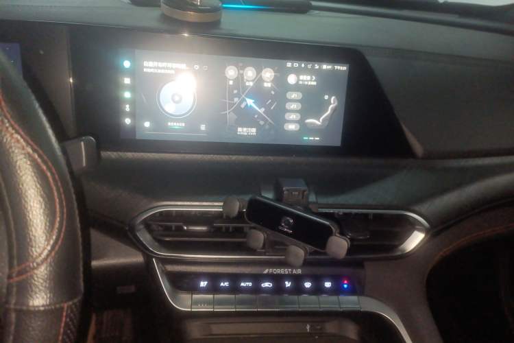 Used CHANGAN UNI-T 2022 1.5T Prestige Version Audio And AC Panel