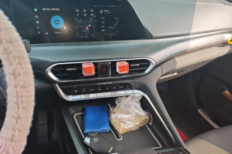 Used CHANGAN UNI-T 2022 1.5T Sport Edition Premium Version Audio And AC Panel
