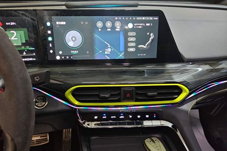 Used CHANGAN UNI-T 2022 1.5T Sport Edition Flagship Version Audio And AC Panel