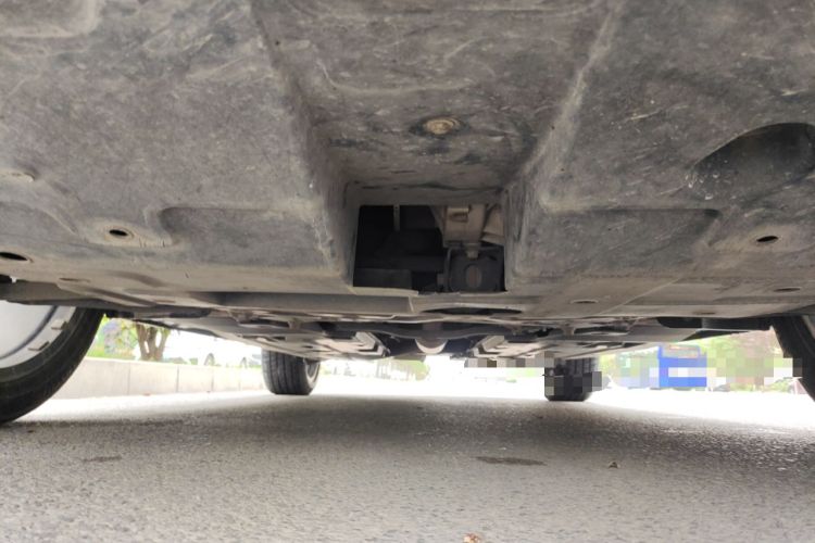Used CHANGAN UNI-T 2022 1.5T Prestige Version Chassis Front