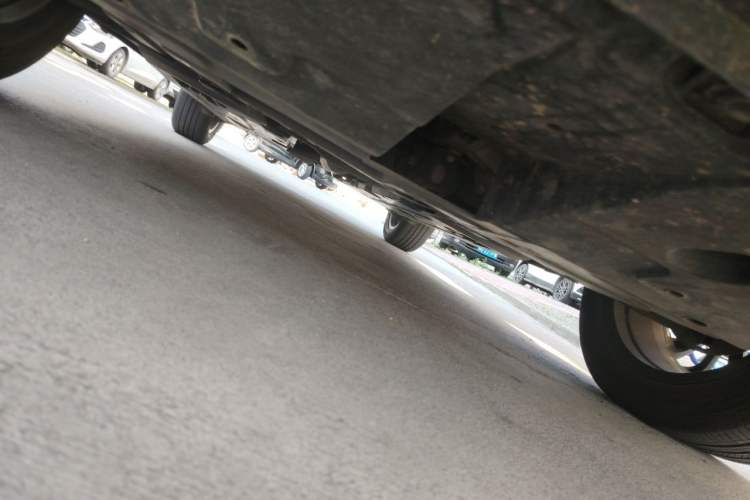 Used CHANGAN UNI-T 2022 1.5T Excellence Model Chassis Front