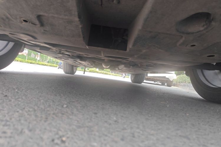 Used CHANGAN UNI-T 2022 1.5T Prestige Version Chassis Front