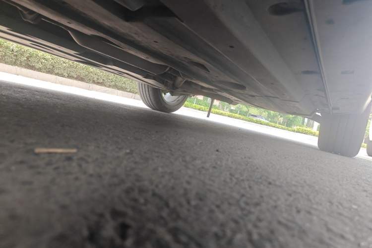 Used CHANGAN UNI-T 2022 1.5T Prestige Version Chassis Front Left