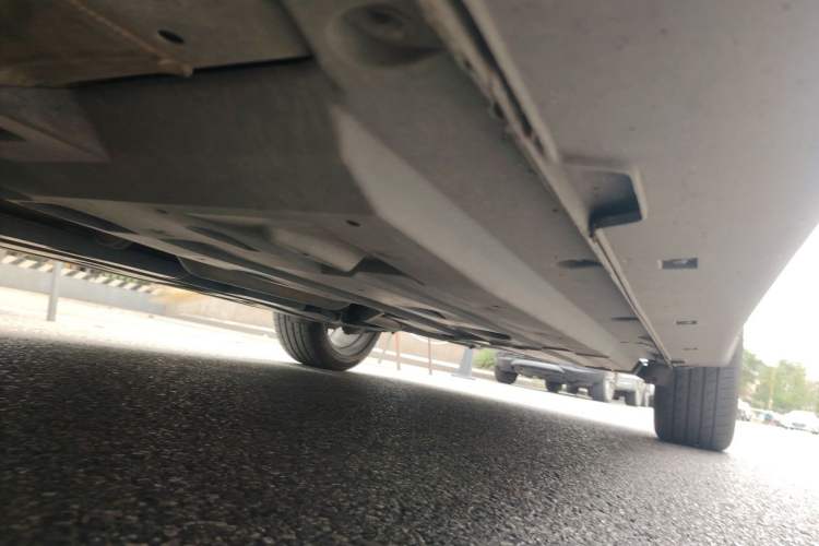 Used CHANGAN UNI-T 2022 1.5T Prestige Version Chassis Front Left