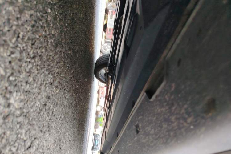 Used CHANGAN UNI-T 2022 1.5T Prestige Version Chassis Front Left