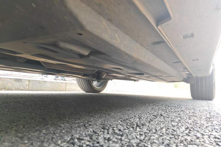 Used CHANGAN UNI-T 2022 1.5T Prestige Version Chassis Front Left