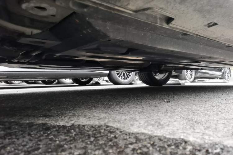 Used CHANGAN UNI-T 2022 1.5T Flagship Edition Chassis Front Left