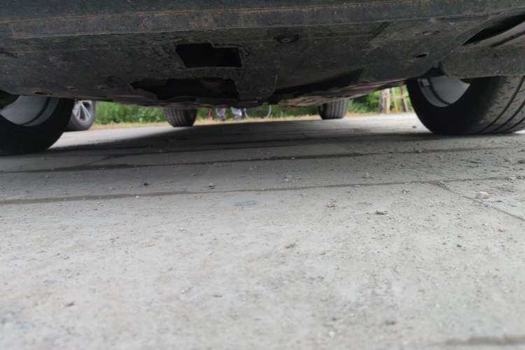 Used CHANGAN UNI-T 2022 2.0T Flagship Edition Chassis Front