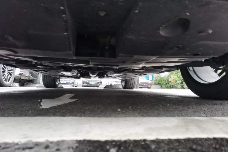 Used CHANGAN UNI-T 2022 1.5T Flagship Edition Chassis Front