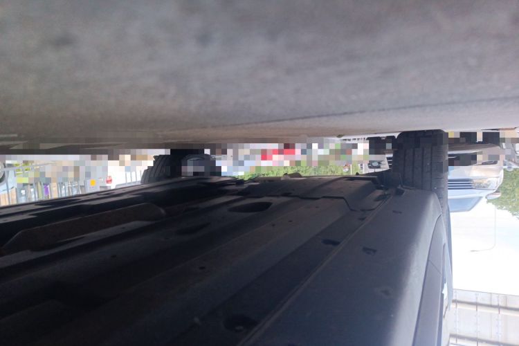 Used CHANGAN UNI-T 2022 1.5T Prestige Version Chassis Front Right