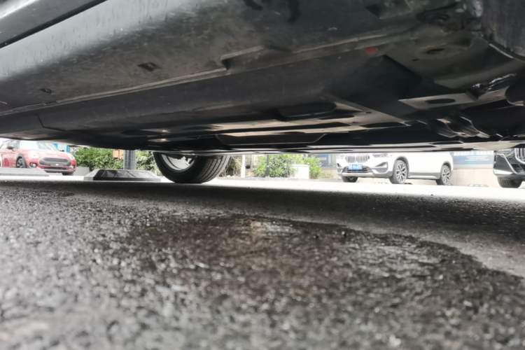 Used CHANGAN UNI-T 2022 1.5T Flagship Edition Chassis Front Right
