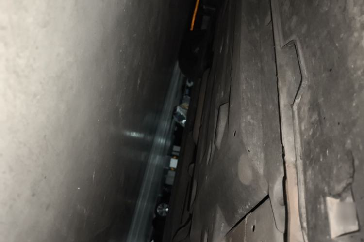Used CHANGAN UNI-T 2022 1.5T Flagship Edition Chassis Front Right