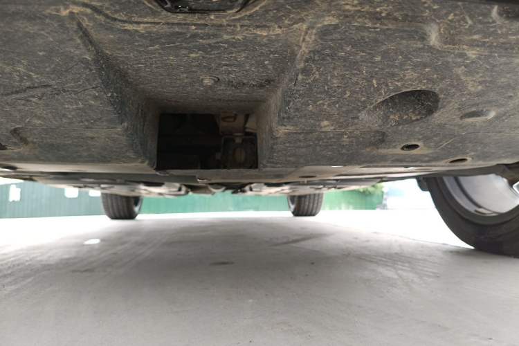 Used CHANGAN UNI-T 2022 1.5T Flagship Edition Chassis Front