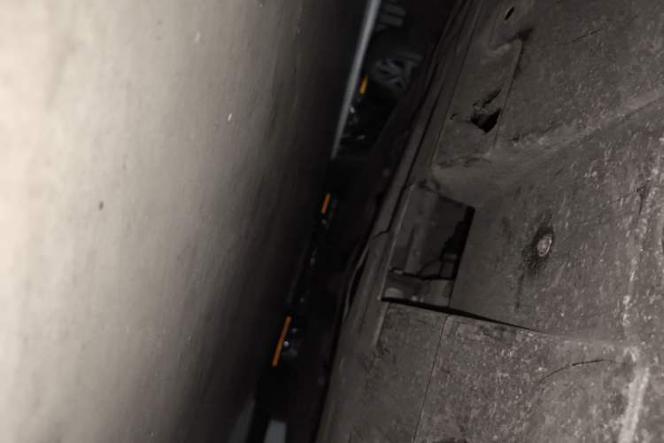 Used CHANGAN UNI-T 2022 1.5T Flagship Edition Chassis Front