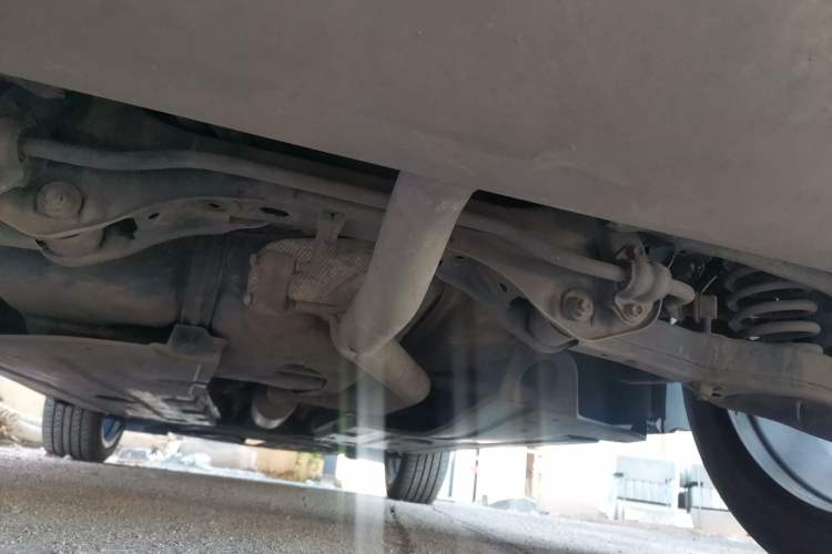 Used CHANGAN UNI-T 2022 1.5T Prestige Version Chassis Rear